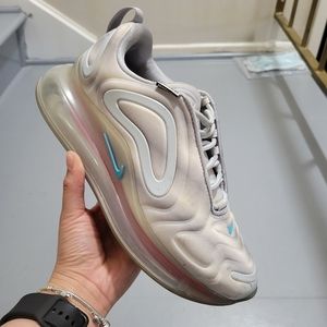 NIKE Airmax 720